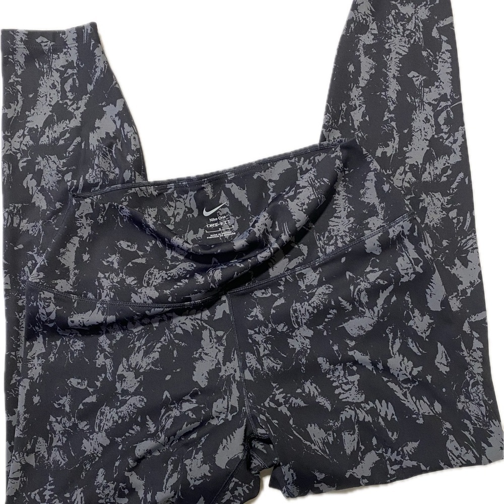 Nike One Black & Gray Abstract Print Leggings L
